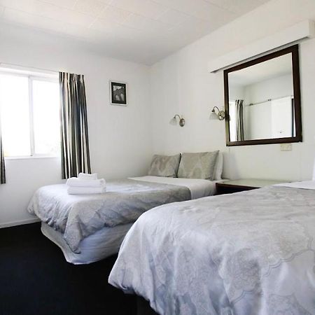 Achilles Motel Крайстчёрч Экстерьер фото
