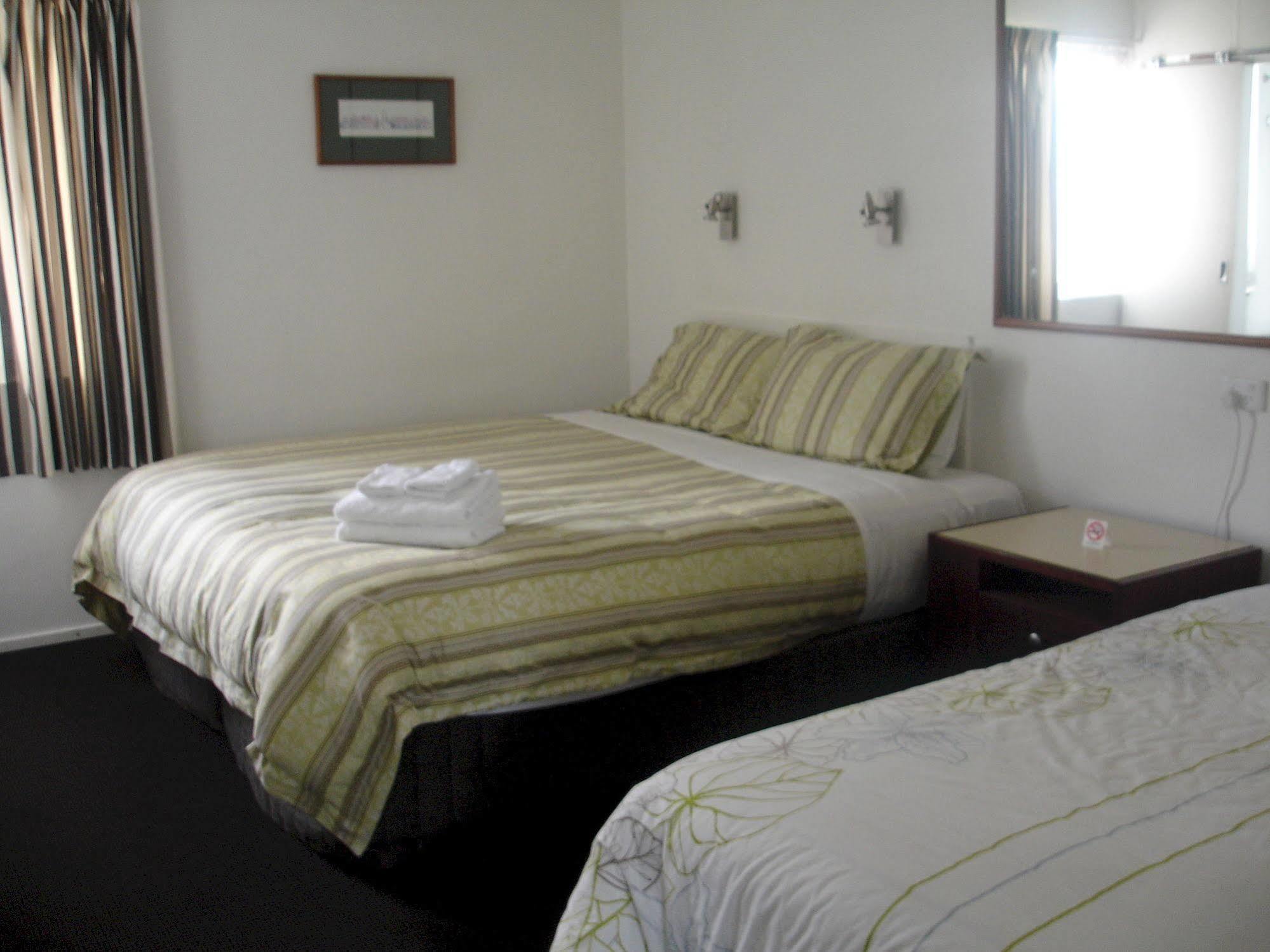Achilles Motel Крайстчёрч Экстерьер фото